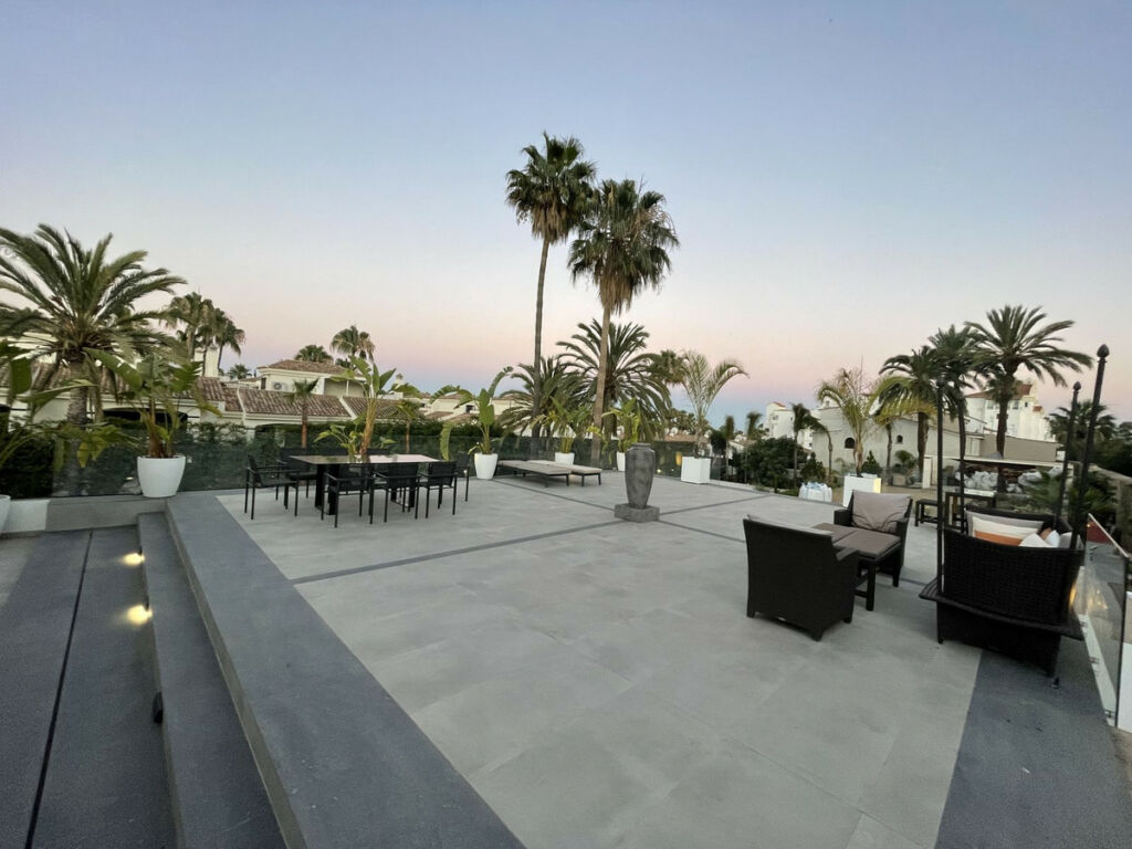 Detached Villa Atalaya Málaga - image 25