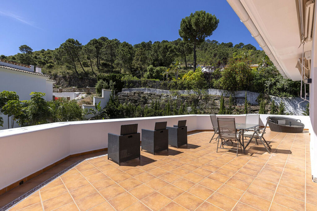 Detached Villa Benahavís Málaga - image 61