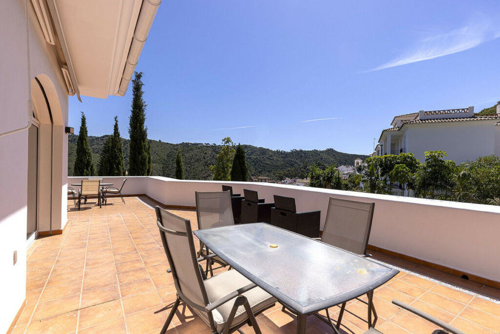 Detached Villa Benahavís Málaga - image 62