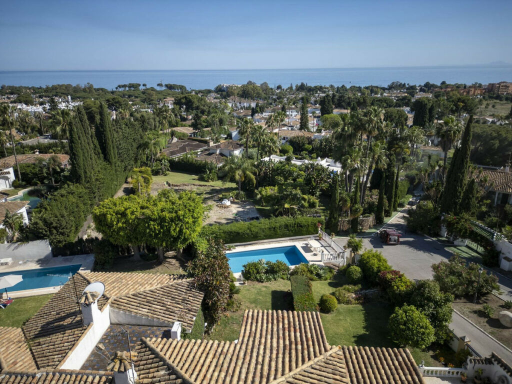 Townhouse El Paraiso Málaga - image 62