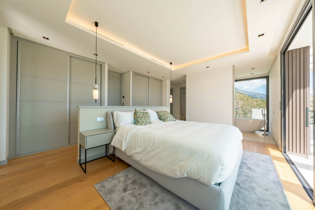 Detached Villa La Quinta Málaga - image 65
