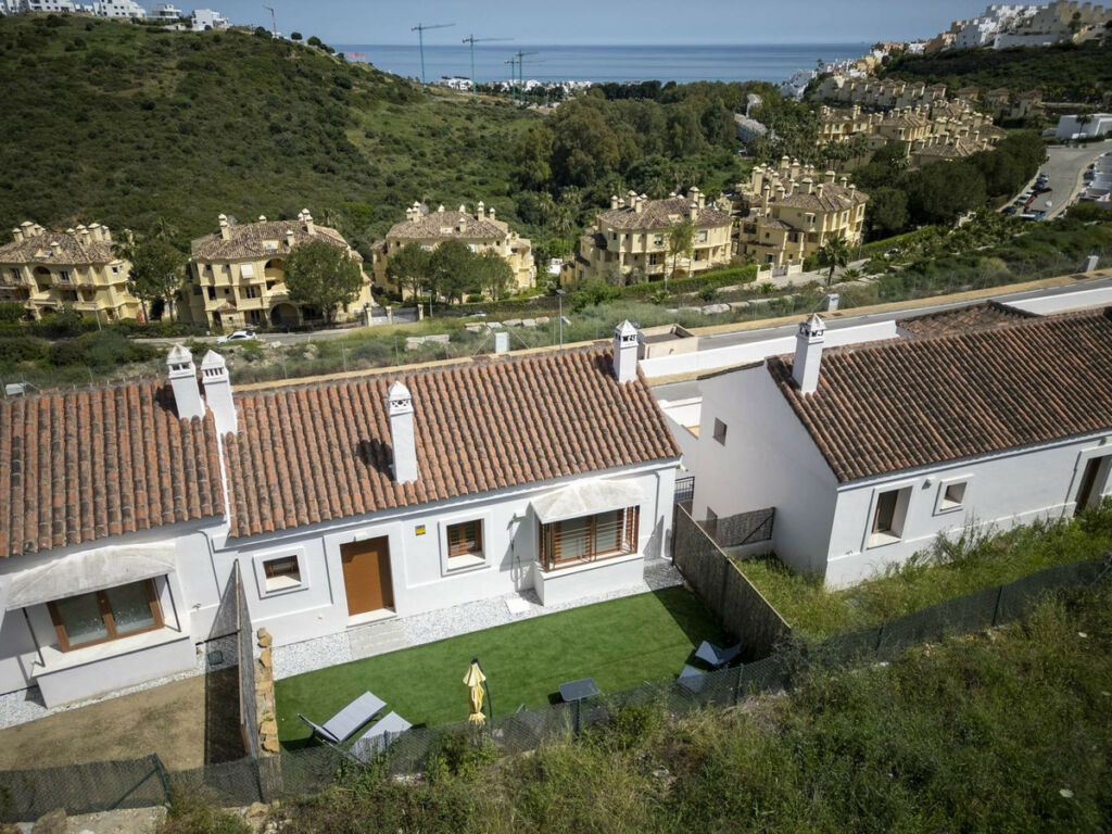Semi-Detached House Casares Playa Málaga - image 67