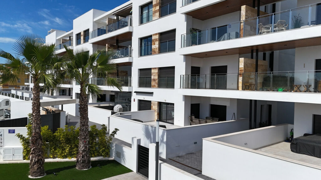 Penthouse La Zenia Alicante - image 7