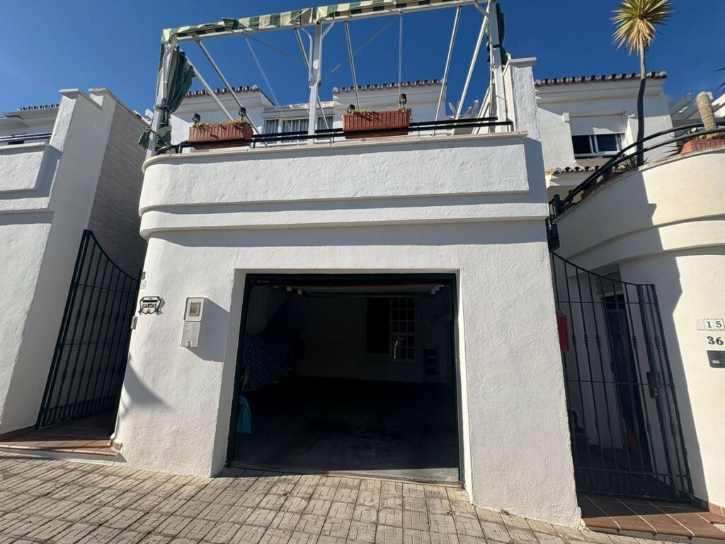 Townhouse Benalmadena Málaga - image 26