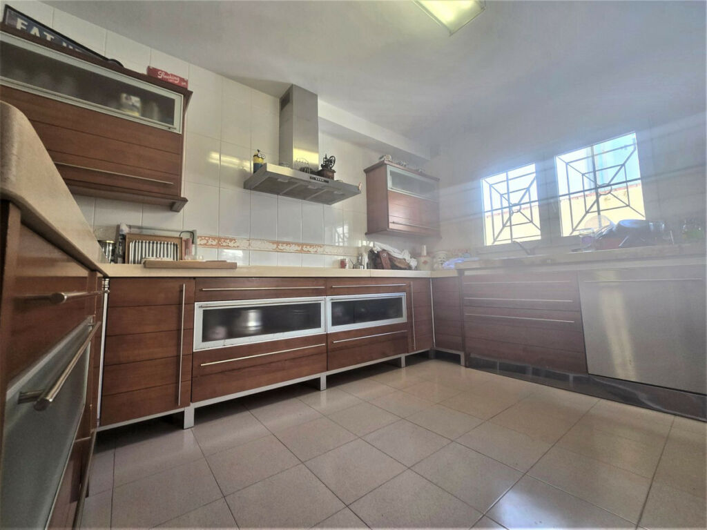 Semi-Detached House Playamar Málaga - image 7