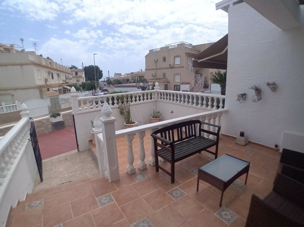 Townhouse Algorfa Alicante - image 4