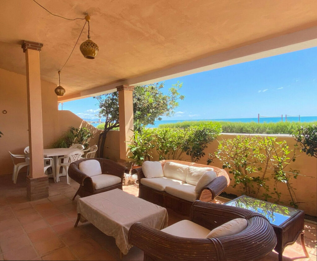 Townhouse Casares Playa Málaga - image 7