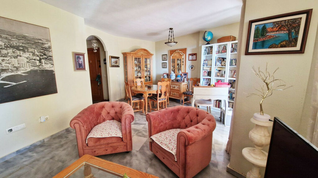 Middle Floor Apartment Arroyo de la Miel Málaga - image 7