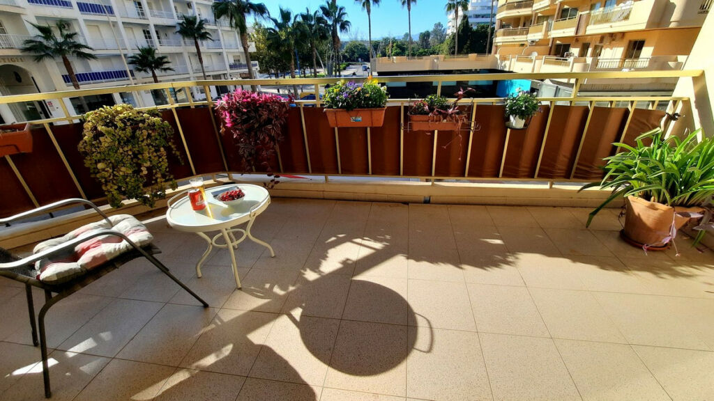 Middle Floor Apartment Fuengirola Málaga - image 16