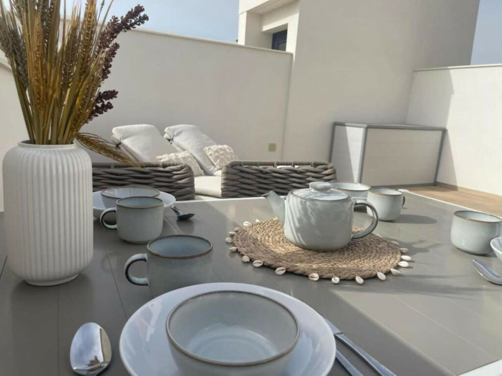Penthouse Villamartin Alicante - image 7