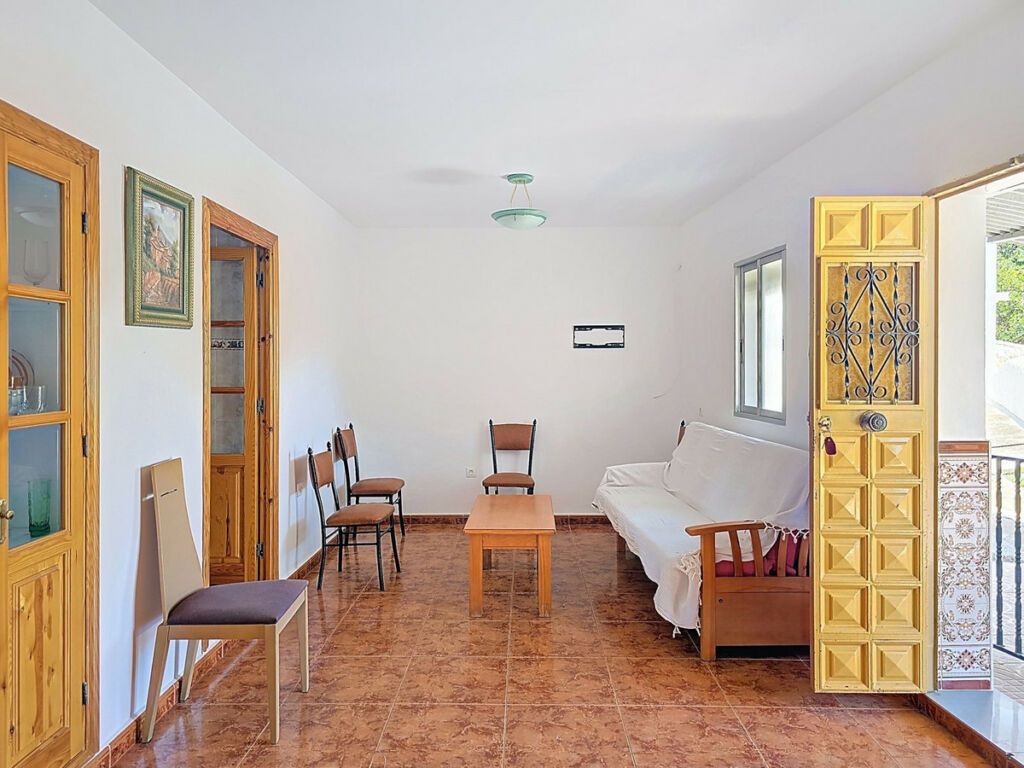 Townhouse Canillas de Aceituno Málaga - image 7