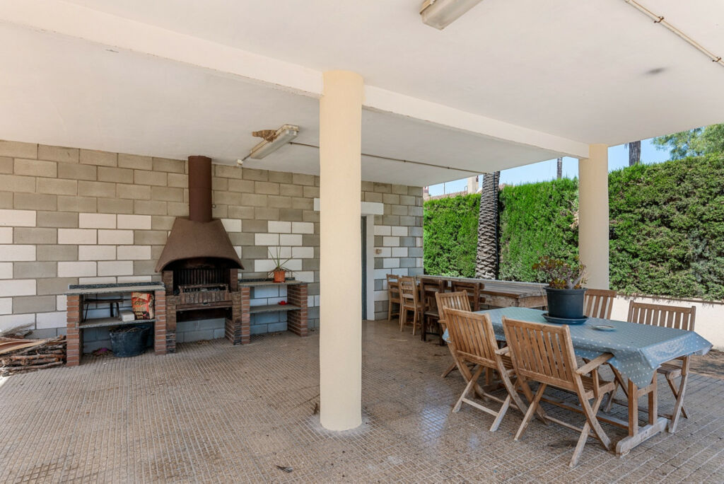 Detached Villa Elche Alicante - image 7