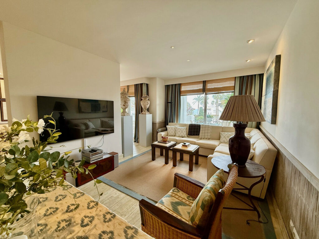 Penthouse Duplex Estepona Málaga - image 7