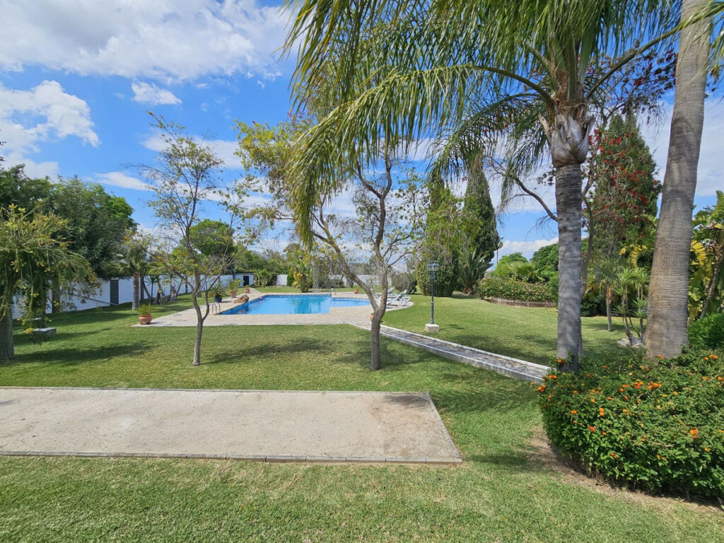 Detached Villa Alhaurín de la Torre Málaga - image 29