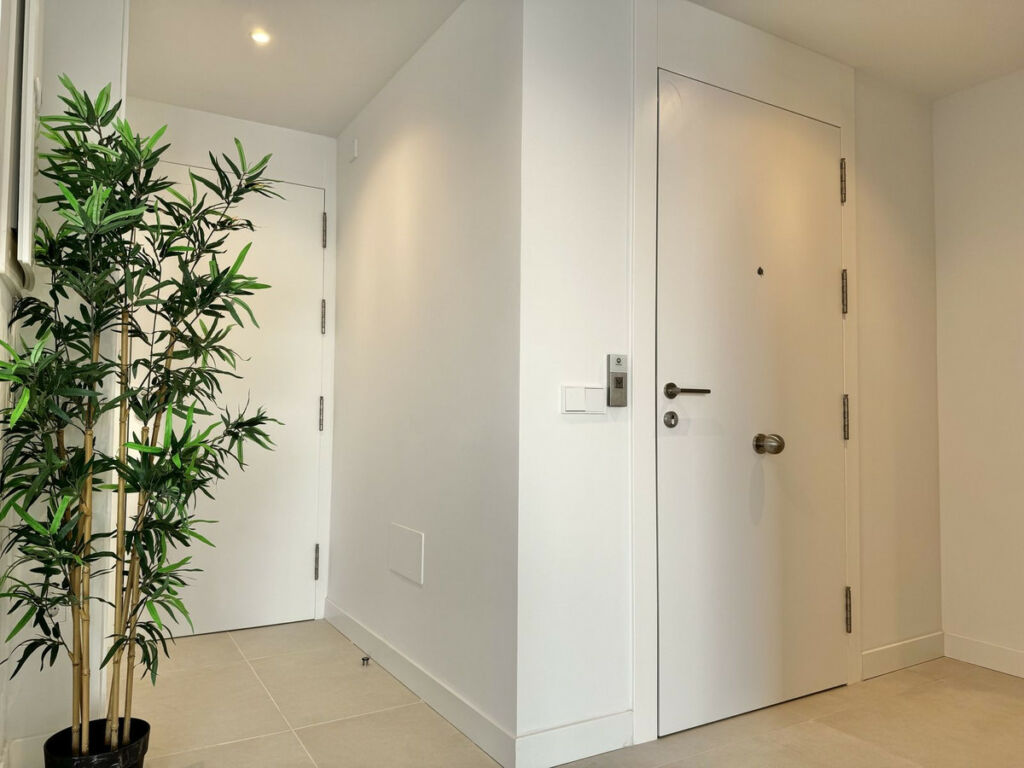 Penthouse Fuengirola Málaga - image 7