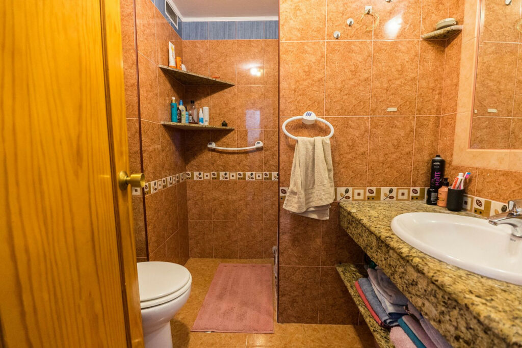Townhouse Fuengirola Málaga - image 7