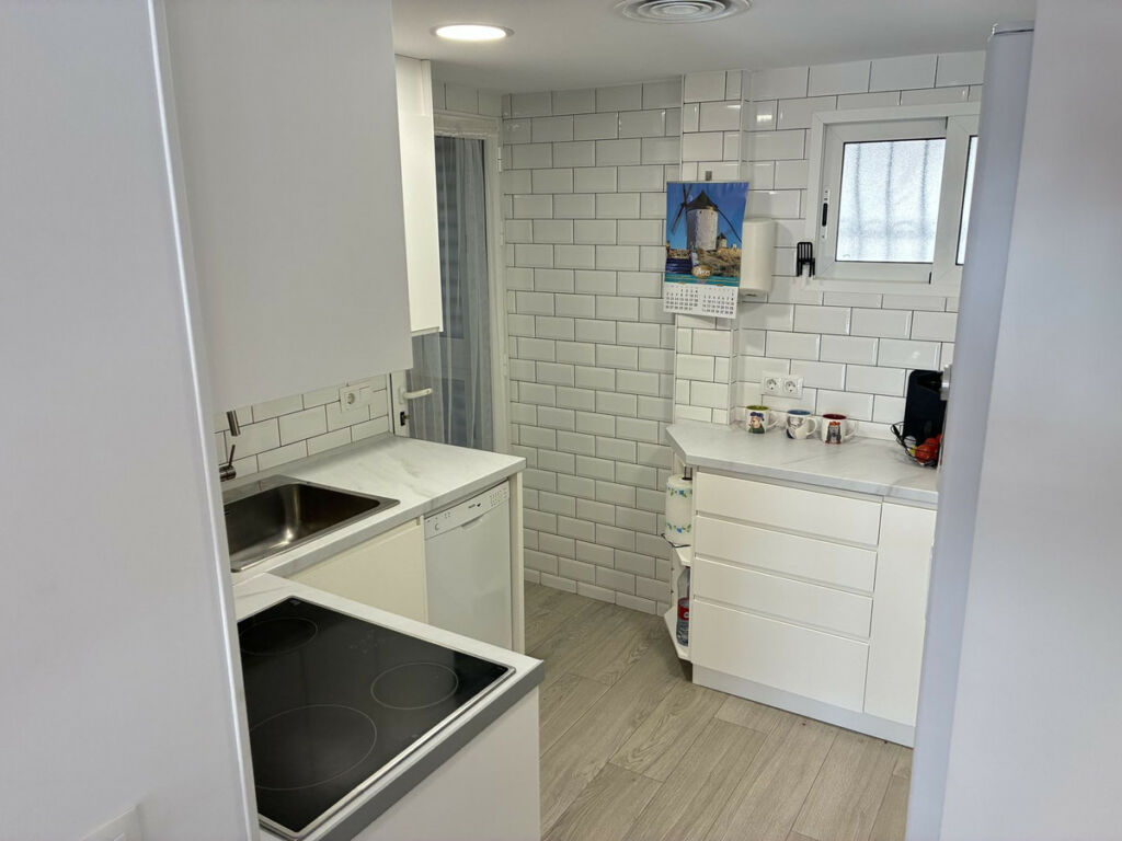 Middle Floor Apartment Playa de San Juan Alicante - image 7