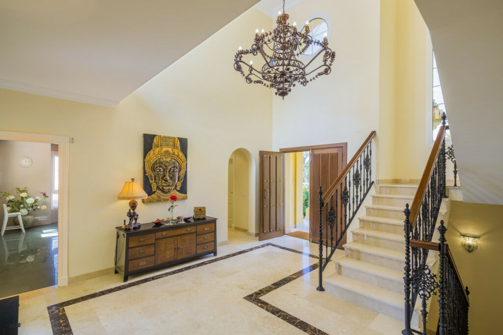 Detached Villa Elviria Málaga - image 7