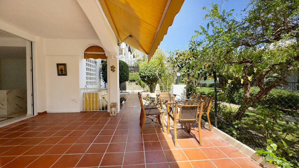 Ground Floor Apartment Marbella Málaga - image 7