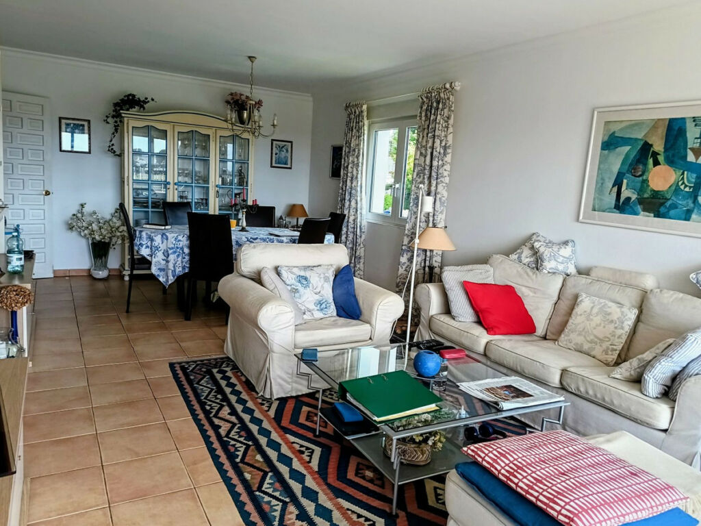 Penthouse Nueva Andalucía Málaga - image 7