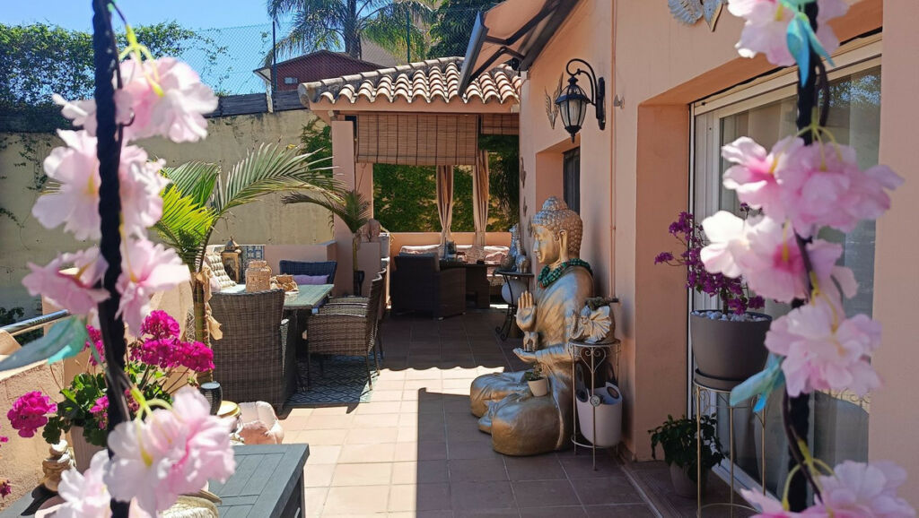 Penthouse Calahonda Málaga - image 7