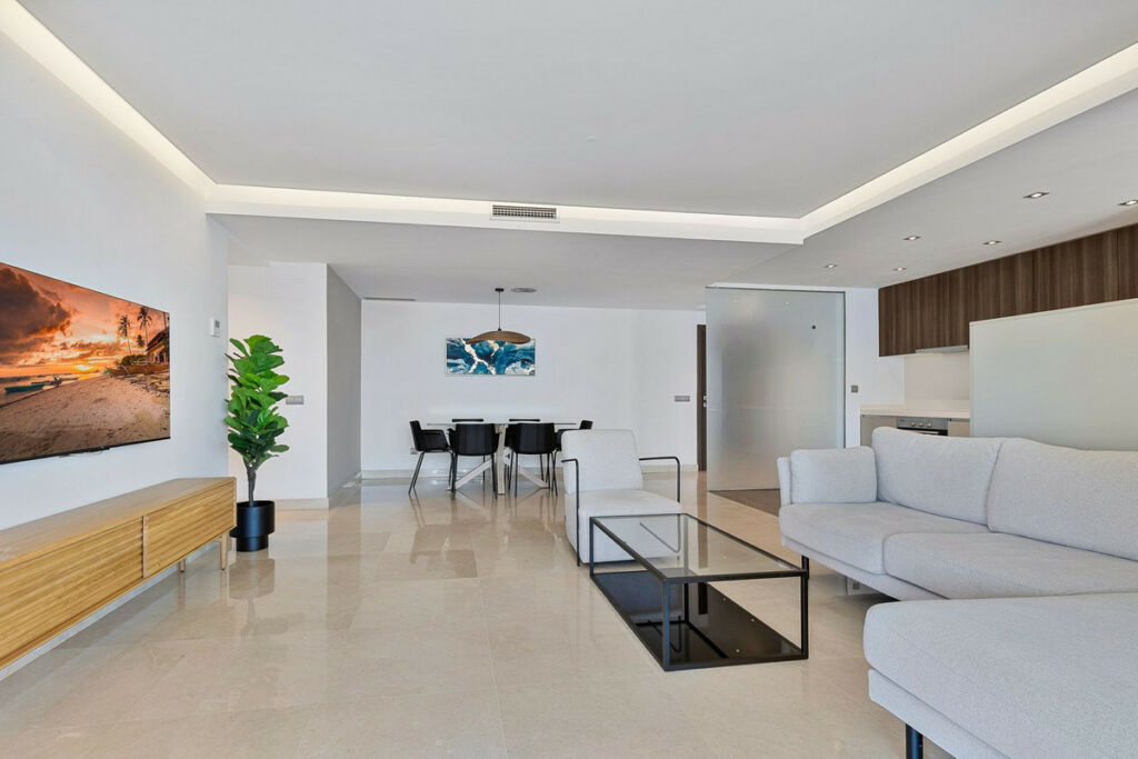 Middle Floor Apartment San Pedro de Alcántara Málaga - image 7
