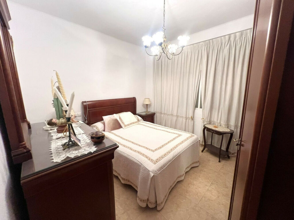 Middle Floor Apartment Fuengirola Málaga - image 7