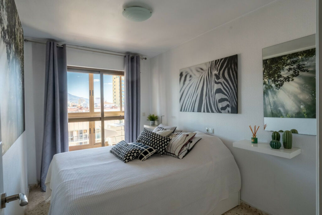 Top Floor Apartment Fuengirola Málaga - image 7