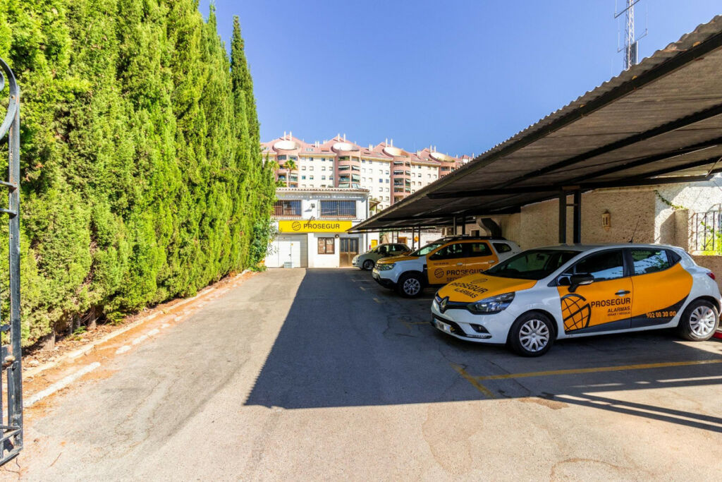 Detached Villa Marbella Málaga - image 7