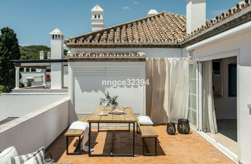 Penthouse New Golden Mile Málaga - image 17