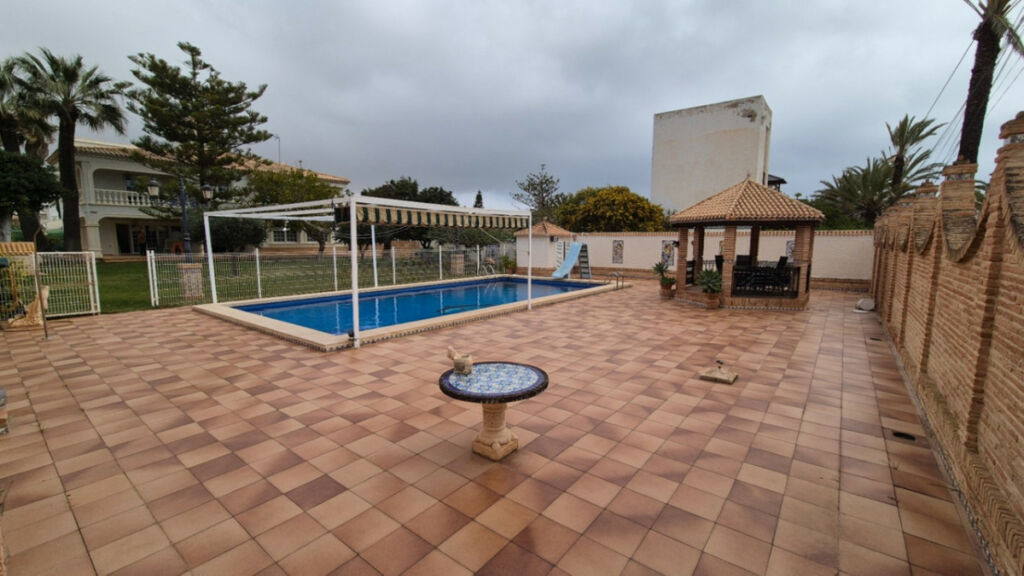 Detached Villa Orihuela Alicante - image 7