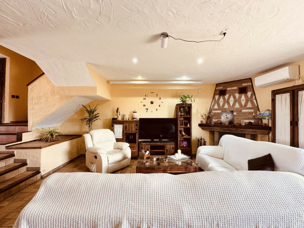 Townhouse Casares Playa Málaga - image 7