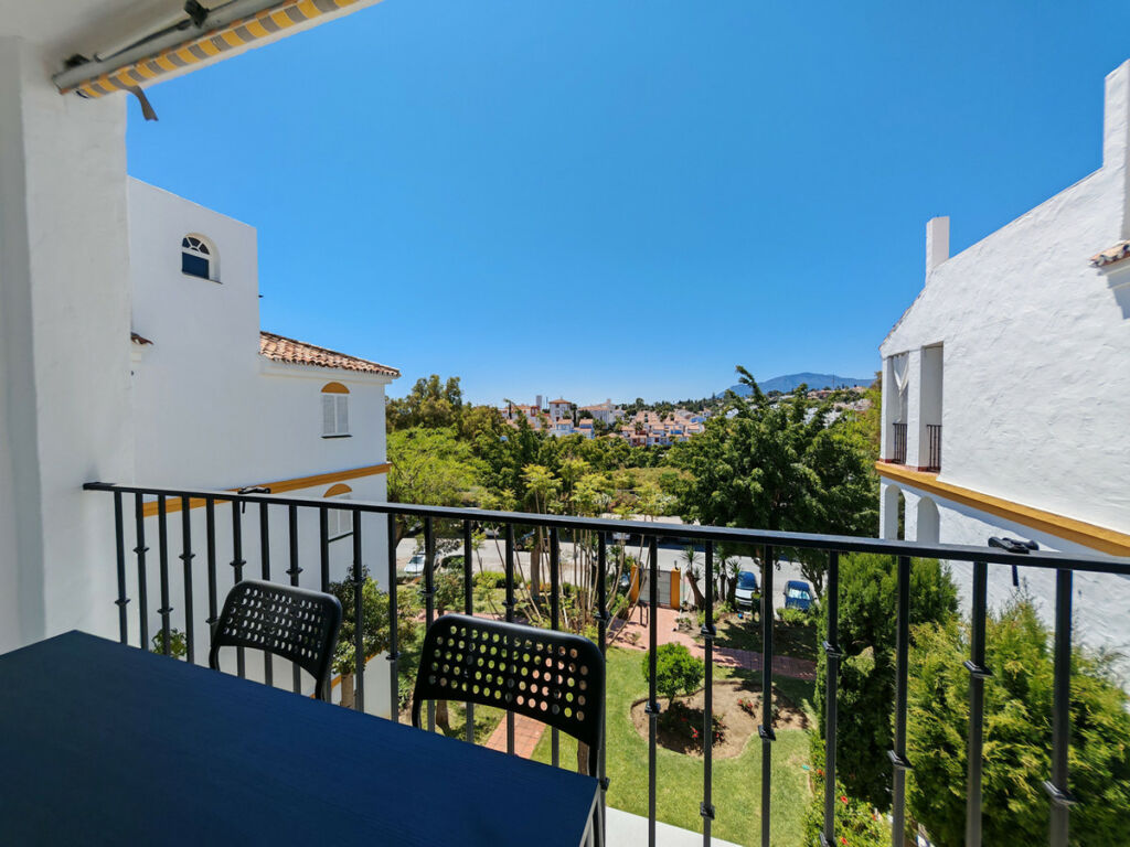 Penthouse Estepona Málaga - image 7