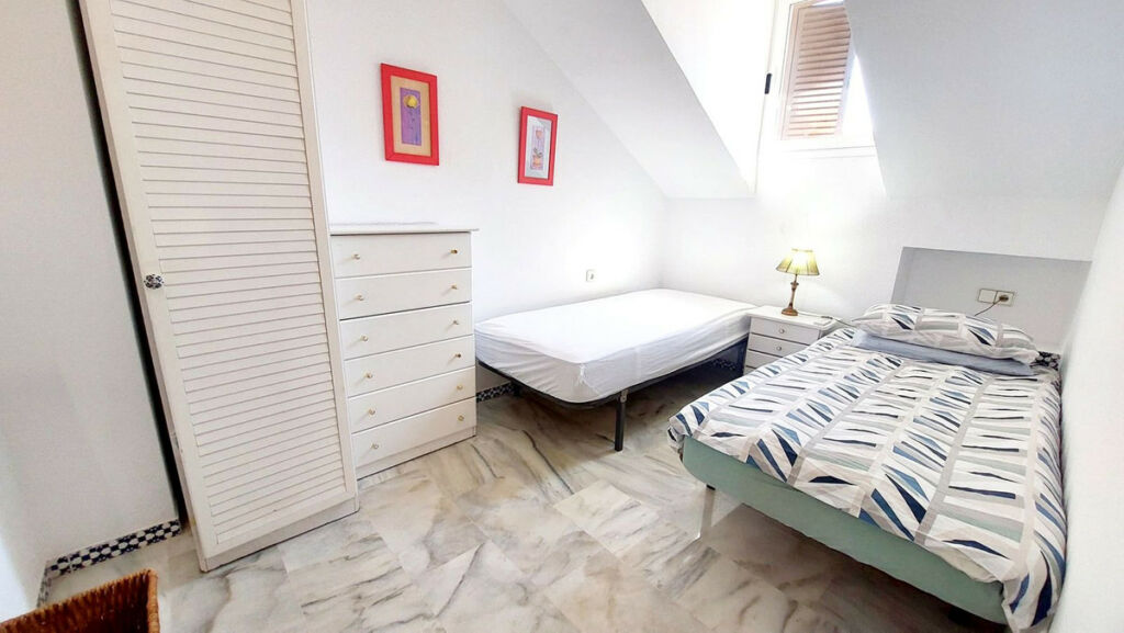 Townhouse Fuengirola Málaga - image 8