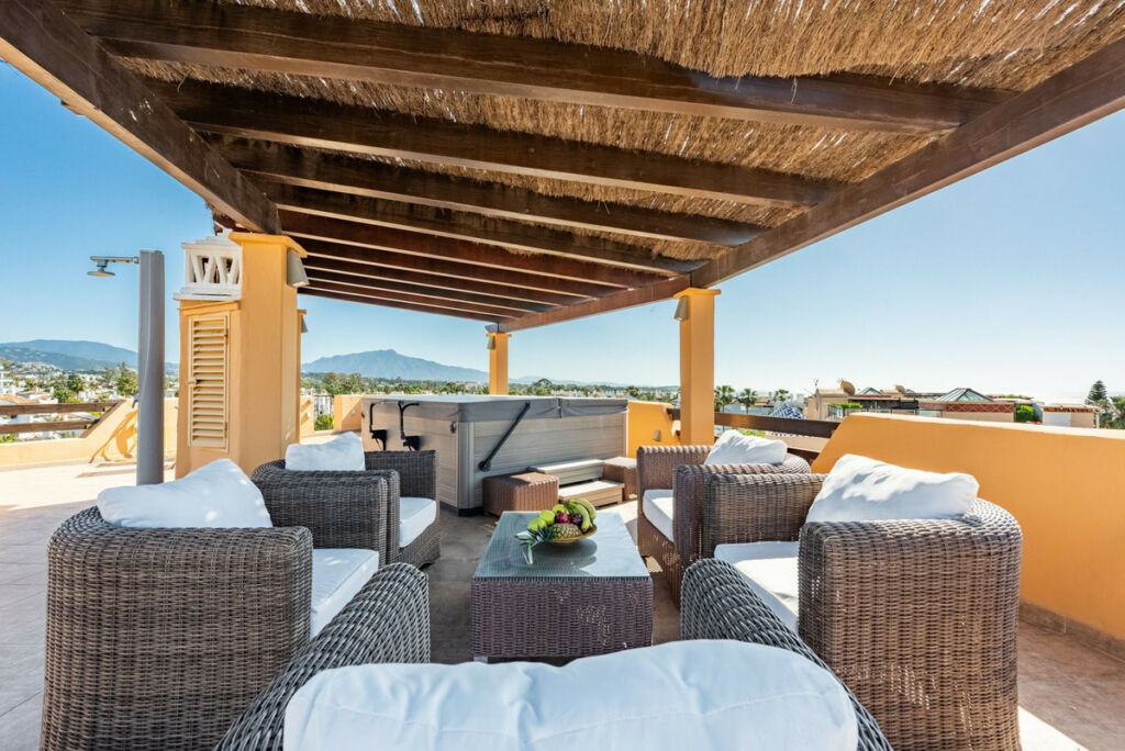 Penthouse Costalita Málaga - image 7