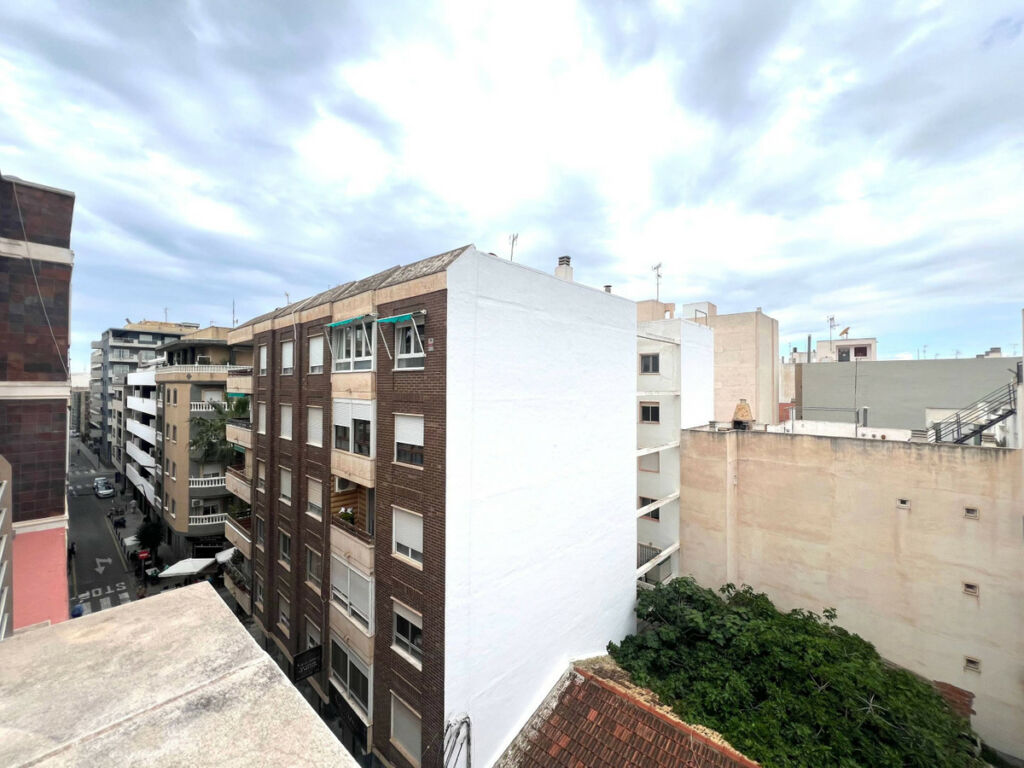 Penthouse Torrevieja Alicante - image 13
