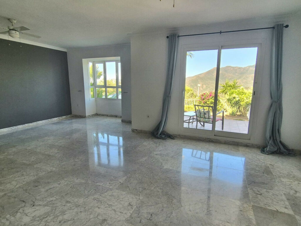 Semi-Detached House Alhaurin Golf Málaga - image 7