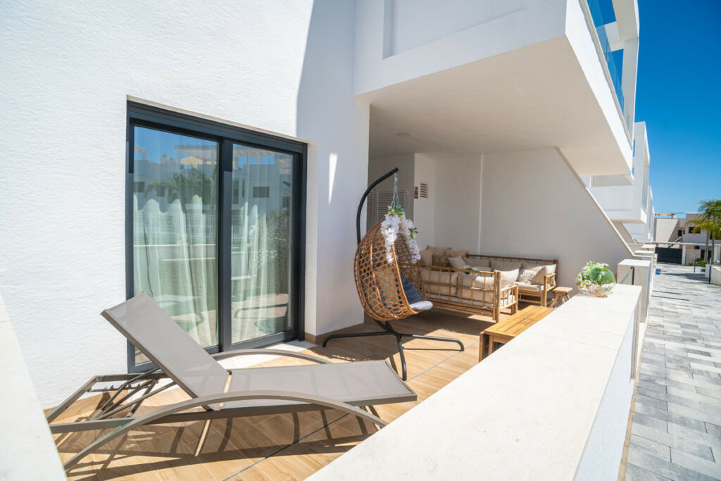 Ground Floor Apartment Torrevieja Alicante - image 7