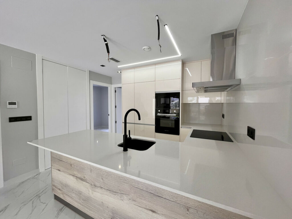 Ground Floor Apartment Playa Flamenca Alicante - image 7