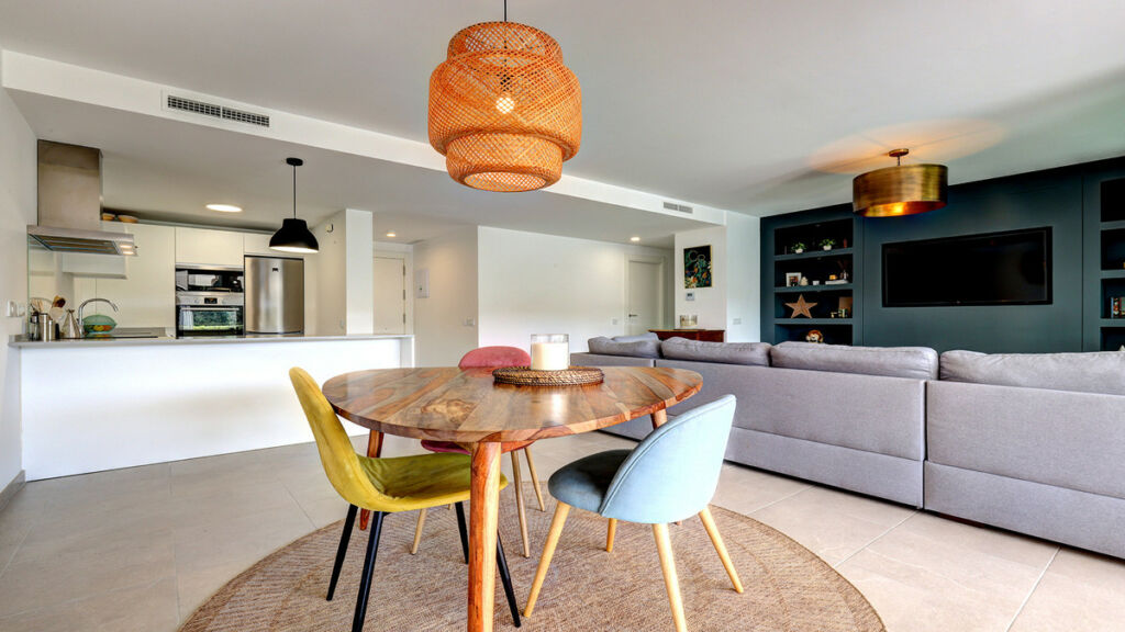 Ground Floor Apartment Casares Málaga - image 3