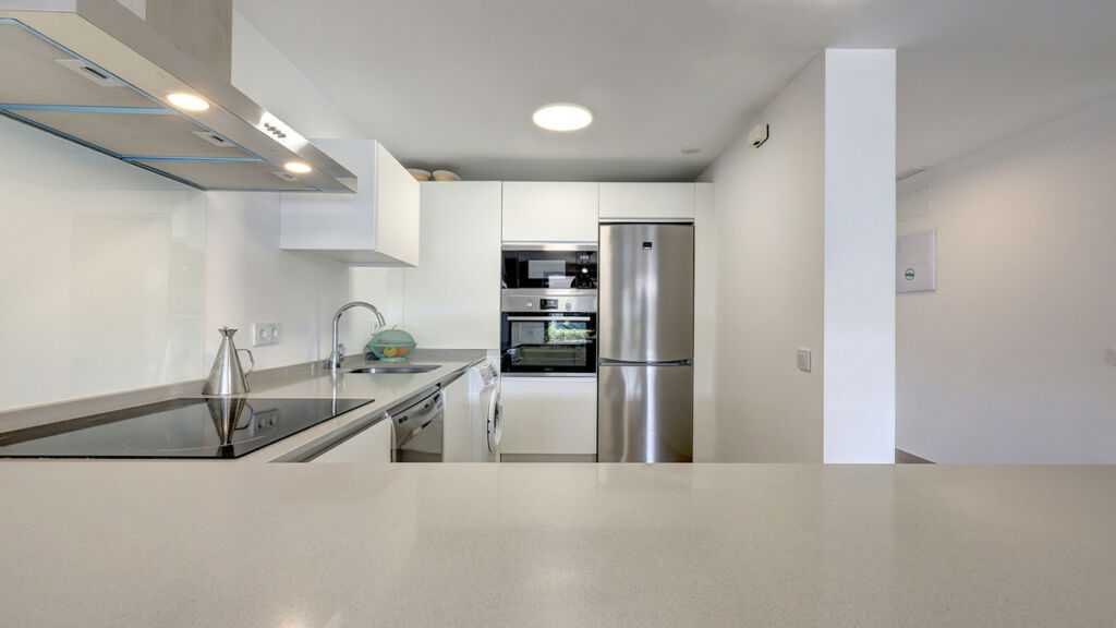 Ground Floor Apartment Casares Málaga - image 6