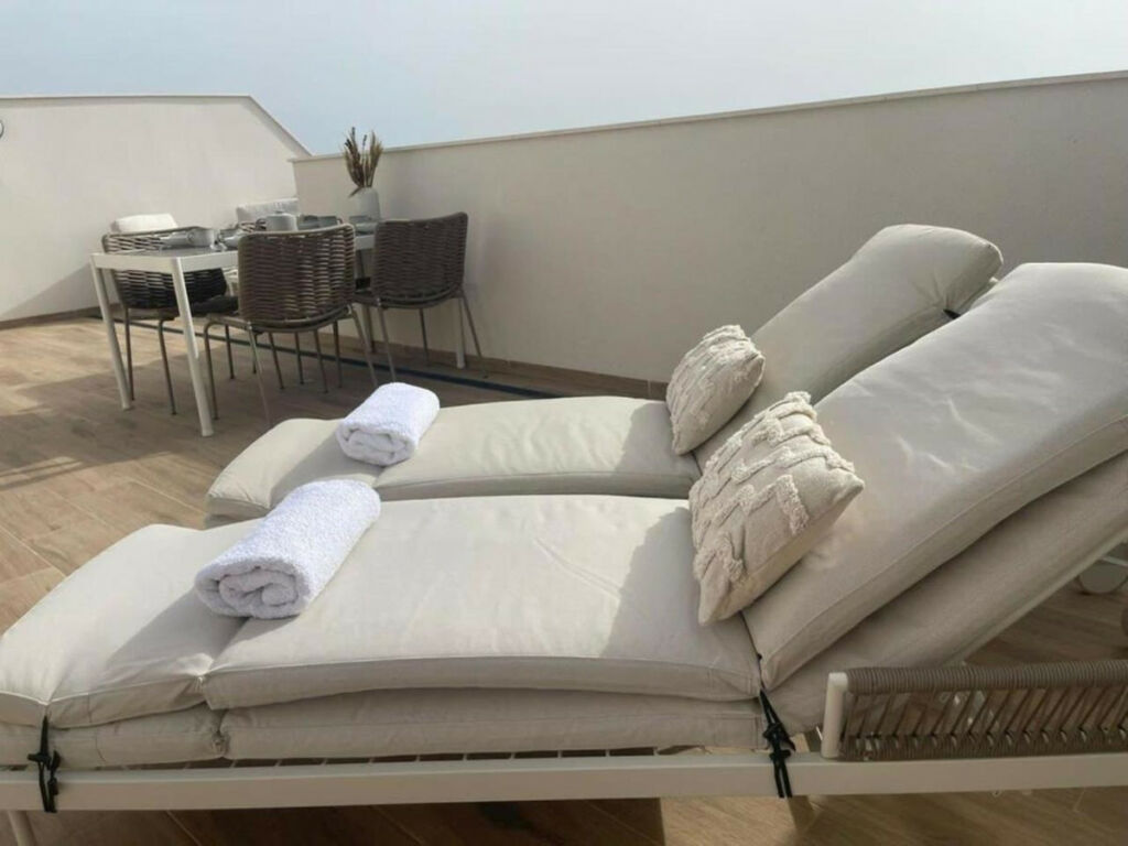 Penthouse Villamartin Alicante - image 8