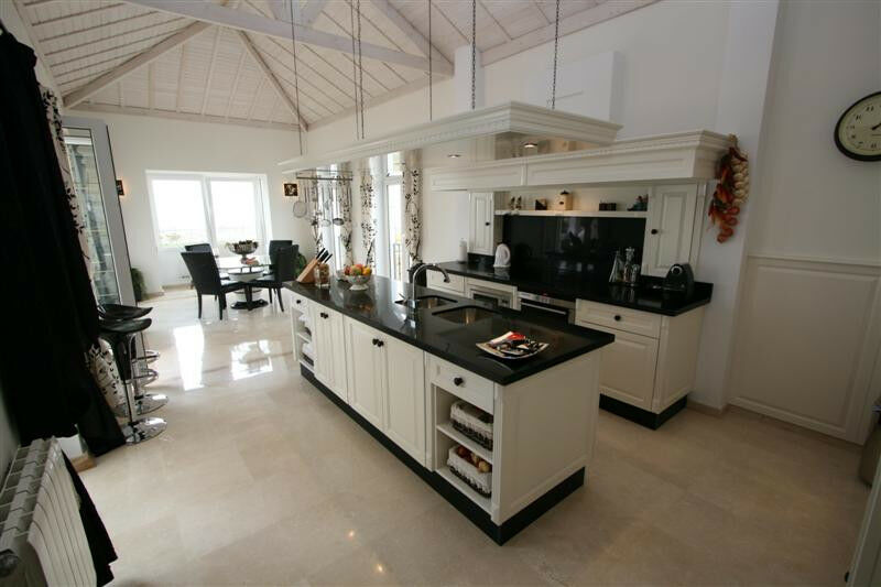 Detached Villa Mijas Málaga - image 3