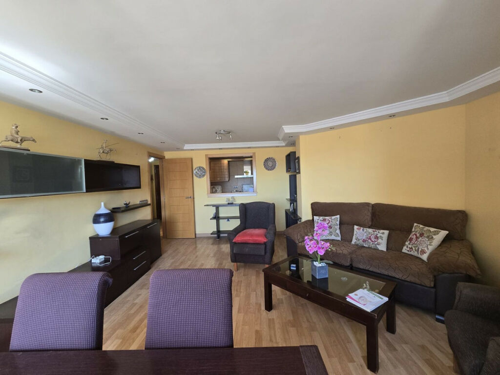 Middle Floor Apartment Marbella Málaga - image 9