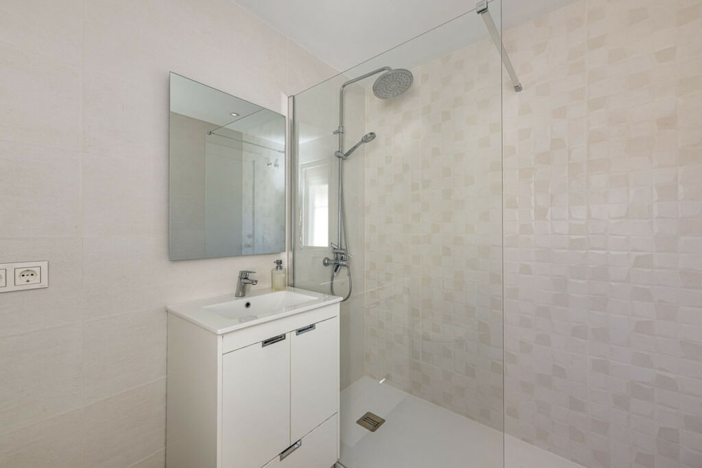 Penthouse San Pedro de Alcántara Málaga - image 11