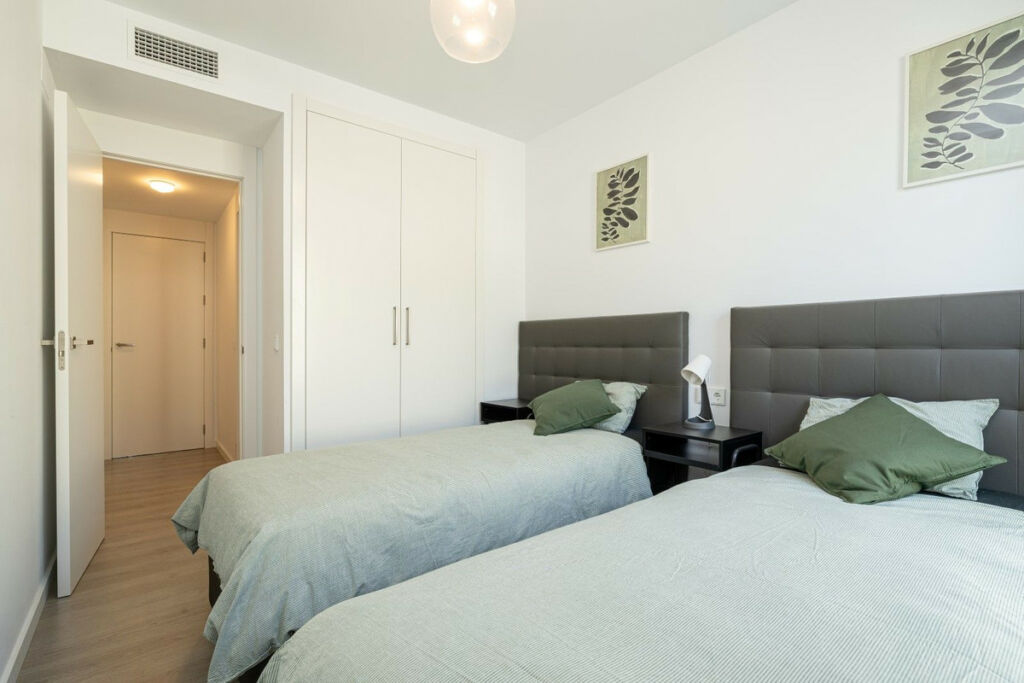 Ground Floor Apartment Estepona Málaga - image 8