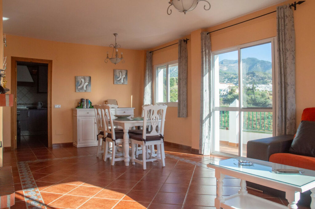 Detached Villa Frigiliana Málaga - image 8
