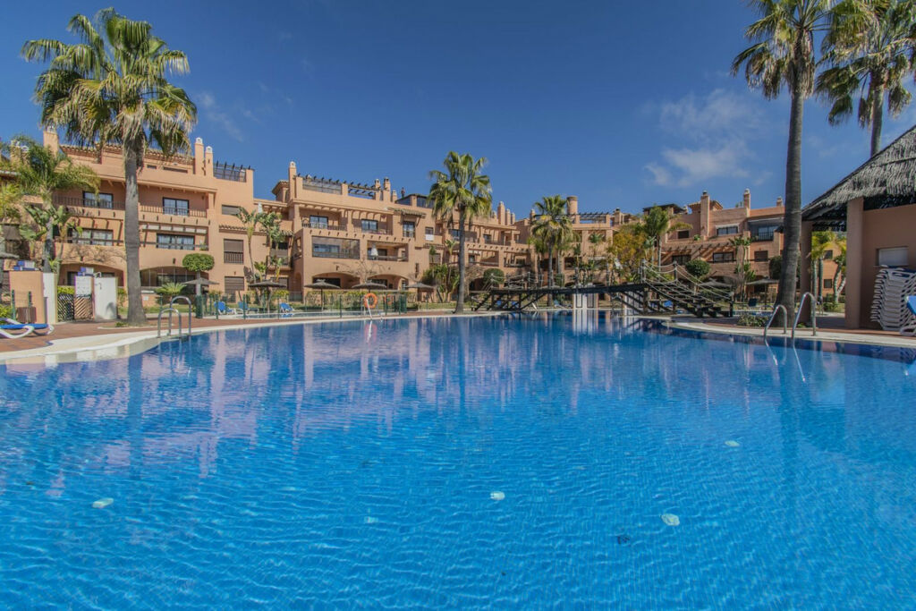 Ground Floor Apartment Hacienda del Sol Málaga - image 10