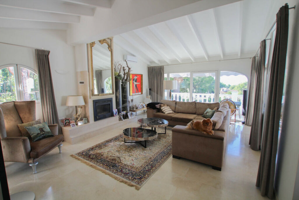 Detached Villa Benissa Alicante - image 8