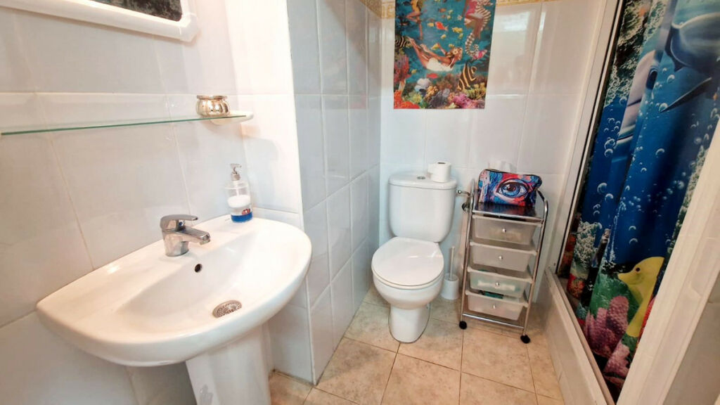 Middle Floor Studio Fuengirola Málaga - image 8